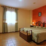 Rural Hojaranzos Hotel