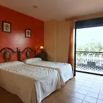 Hotel Rural Hojaranzos Tejeda de Tiétar