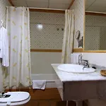 Rural Hojaranzos Hotel 3*