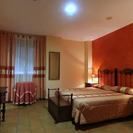 Rural Hojaranzos 3* Техеда-де-Тьетар