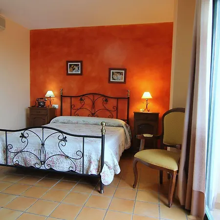 Rural Hojaranzos Отель 3*