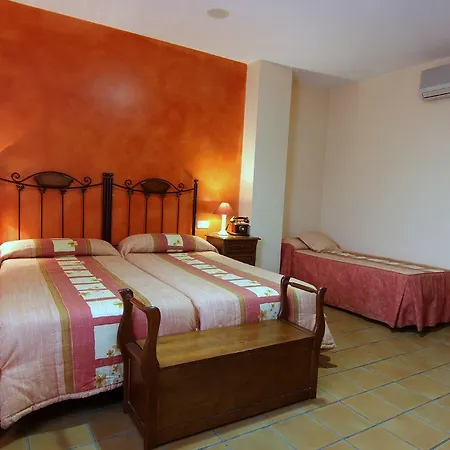 Rural Hojaranzos Hotel Tejeda de Tiétar