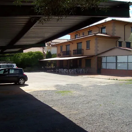 Hotel Rural Hojaranzos Tejeda de Tiétar