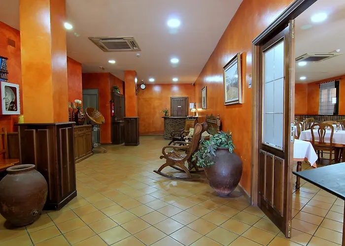 Hotel Rural Hojaranzos