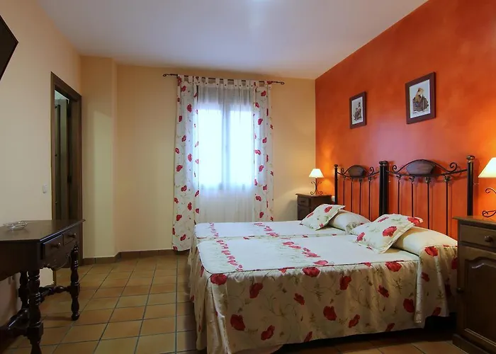 Hotel Rural Hojaranzos