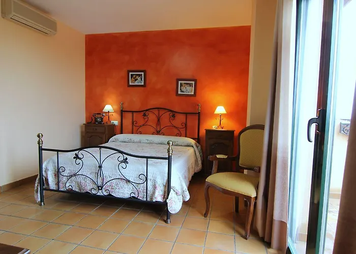 Rural Hojaranzos Hotel 3*