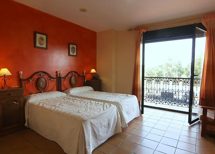 Hotel Rural Hojaranzos Tejeda Del Tietar