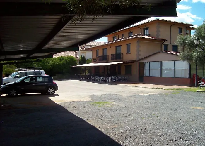 Hotel Rural Hojaranzos Tejeda de Tiétar