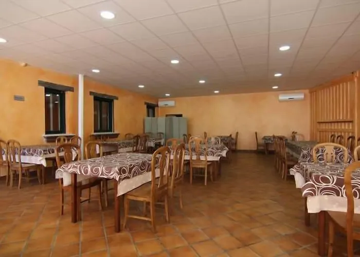 Hotel Rural Hojaranzos Tejeda Del Tietar